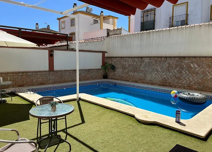 Casa Con Piscina Cerca De Sevilla