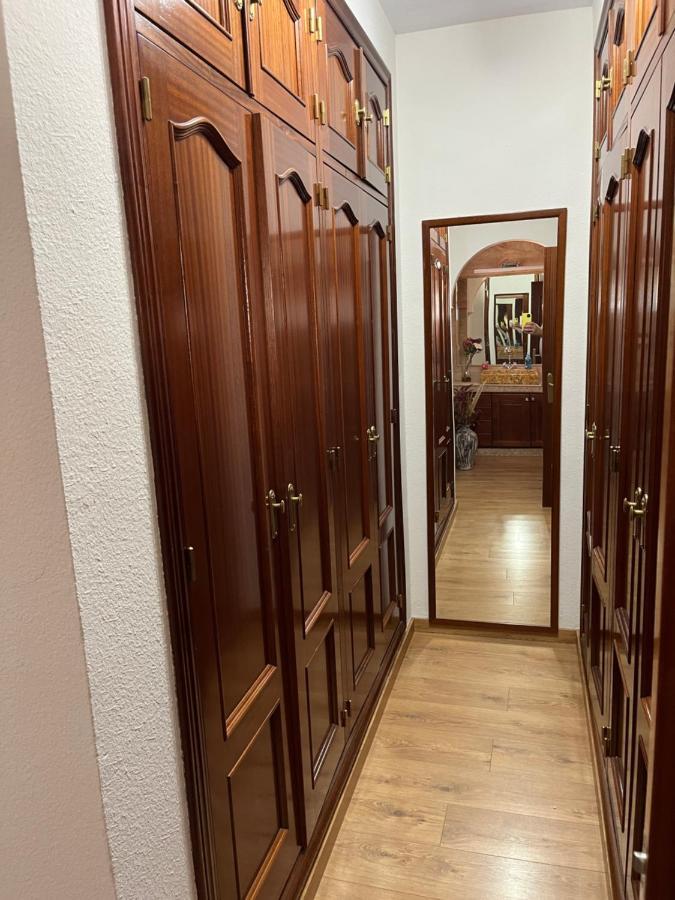 Casa Con Piscina Cerca De